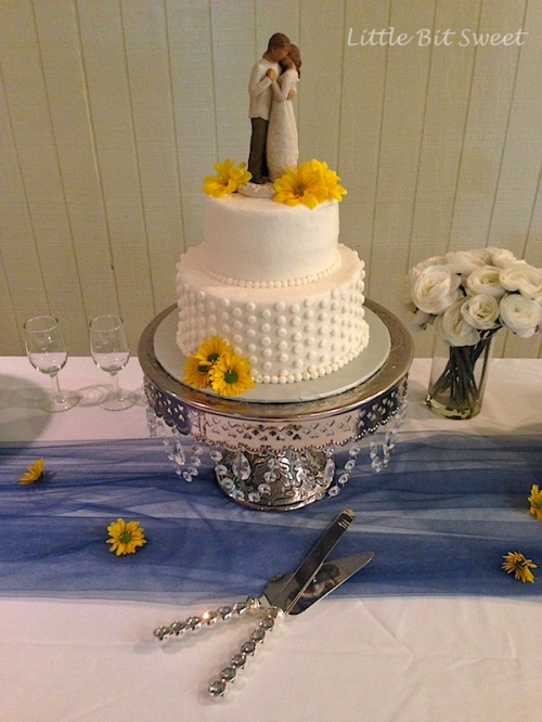 Simple, Sunflower Wedding Cake